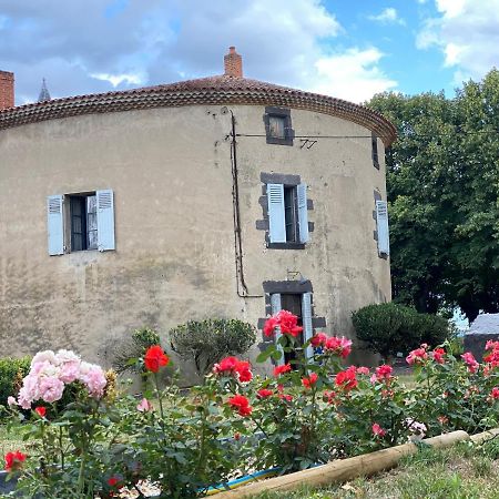Tour Du Chateau De Gondole Le Cendre Exterior photo
